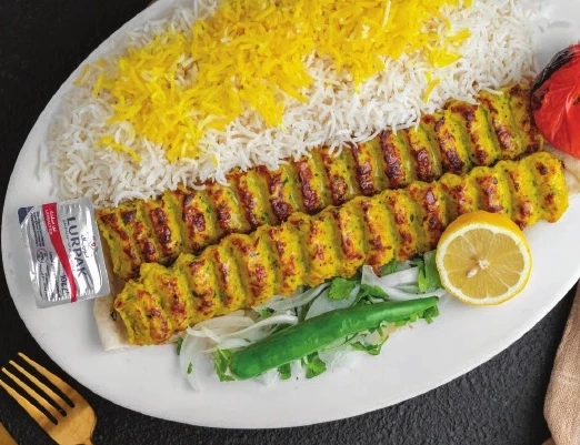 كباب دجاج مع أرز او بطاطس
