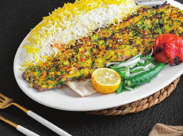 كباب ملكي مع أرز أو بطاطس